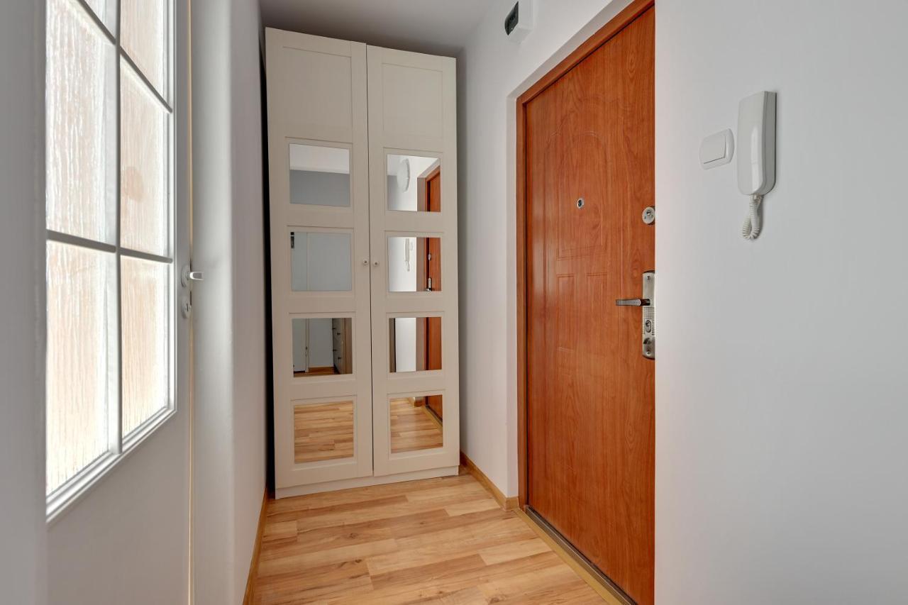 Wave Apartments - Tysiaclecia Гданск Екстериор снимка
